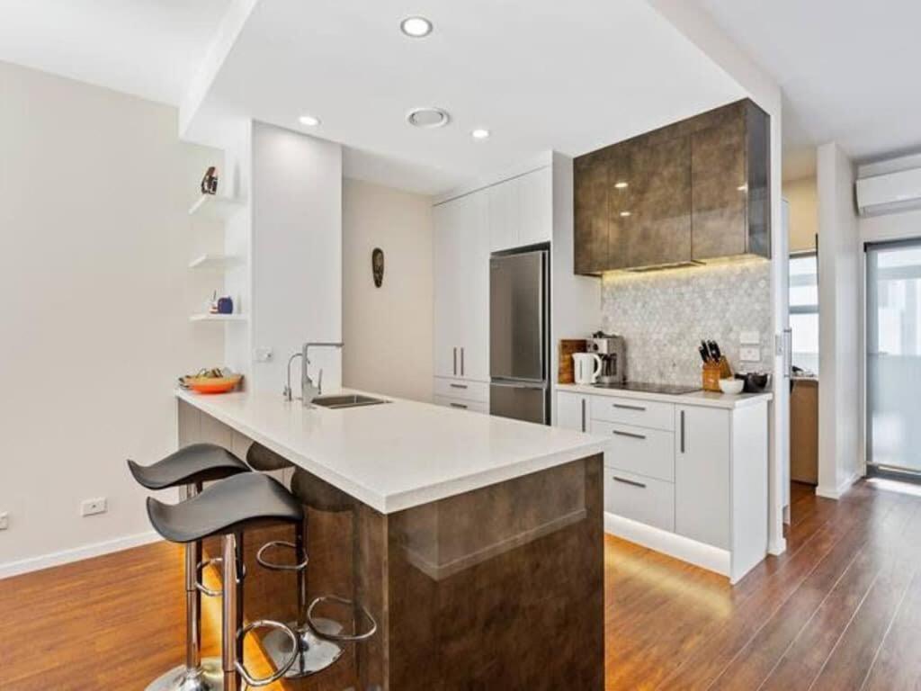 Sleek Modern Pad Next To Spark Arena Free Parking Окленд Экстерьер фото